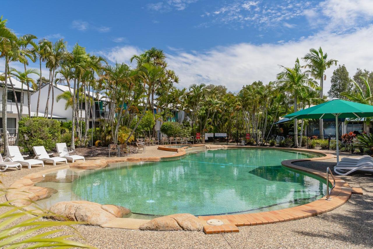 Sun Drenched Unit In Noosaville Buitenkant foto